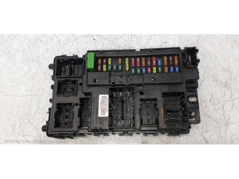 Recambio de caja reles / fusibles para ford mondeo lim. trend referencia OEM IAM FU5T15604CAL A2C7438291250 
