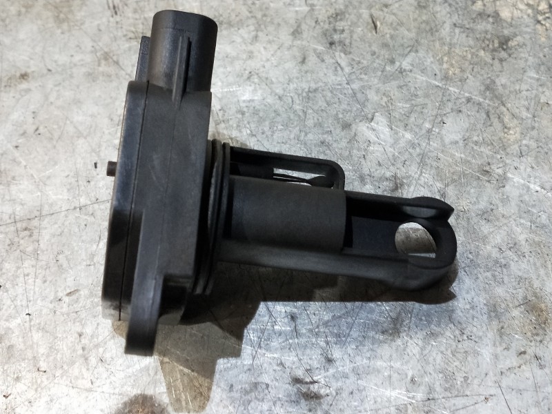 Recambio de caudalimetro para toyota avensis wagon (t25) 2.2 d-4d executive referencia OEM IAM 222040N010 MB1974003070 