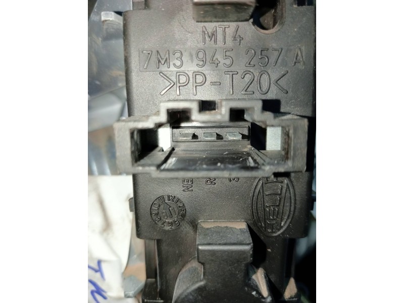 Recambio de piloto trasero izquierdo interior para ford galaxy (vy) ambiente referencia OEM IAM 7M5945093B  