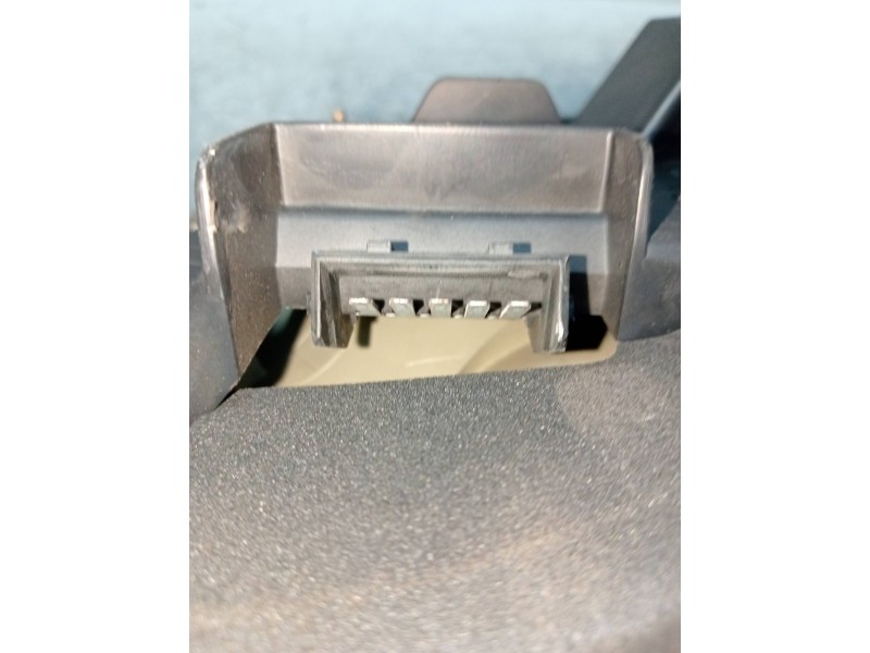 Recambio de piloto trasero izquierdo para ford ka (ccq) 1.3 cat referencia OEM IAM   
