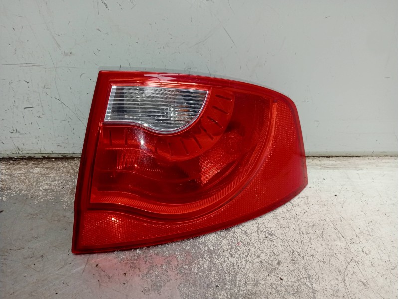 Recambio de piloto trasero derecho para seat exeo berlina (3r2) reference referencia OEM IAM 3R5945096 89320221 