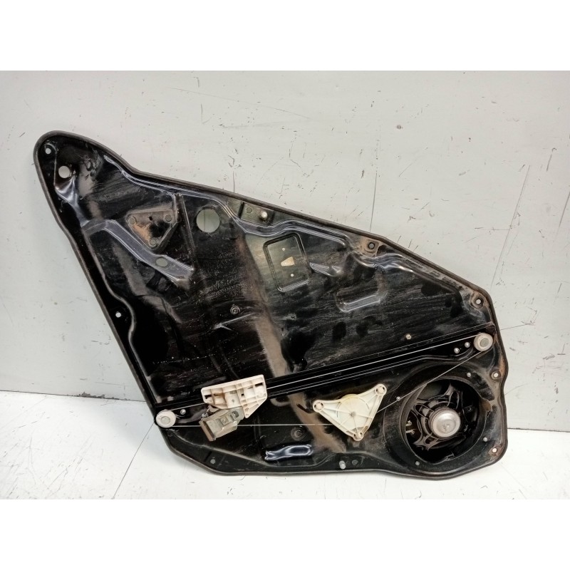 Recambio de elevalunas trasero izquierdo para mercedes clase gl (x164) 320 cdi 4-matic (164.822) referencia OEM IAM A1648203002 