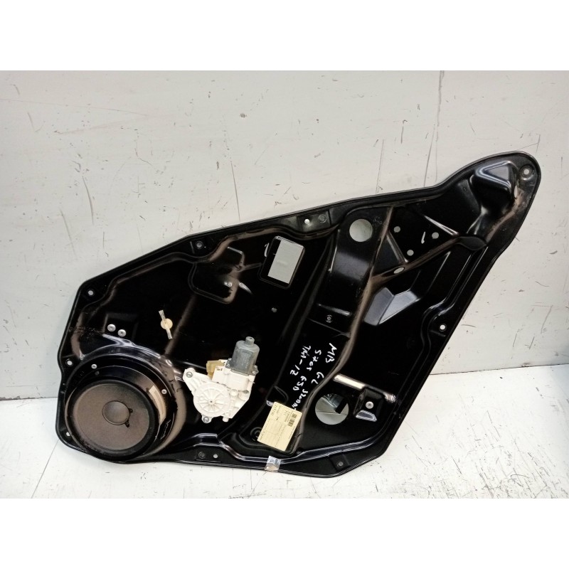 Recambio de elevalunas trasero izquierdo para mercedes clase gl (x164) 320 cdi 4-matic (164.822) referencia OEM IAM A1648203002 