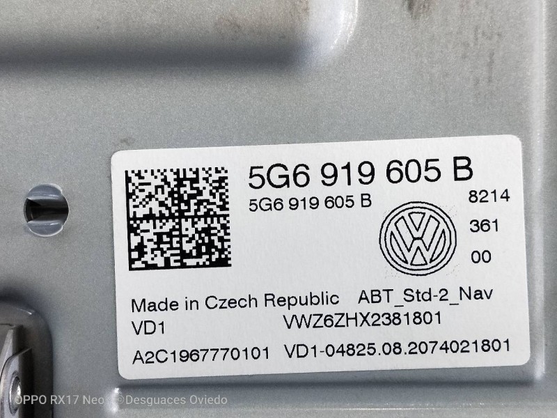 Recambio de pantalla multifuncion para volkswagen t-cross advance referencia OEM IAM 5G6919605B A2C1967770101 