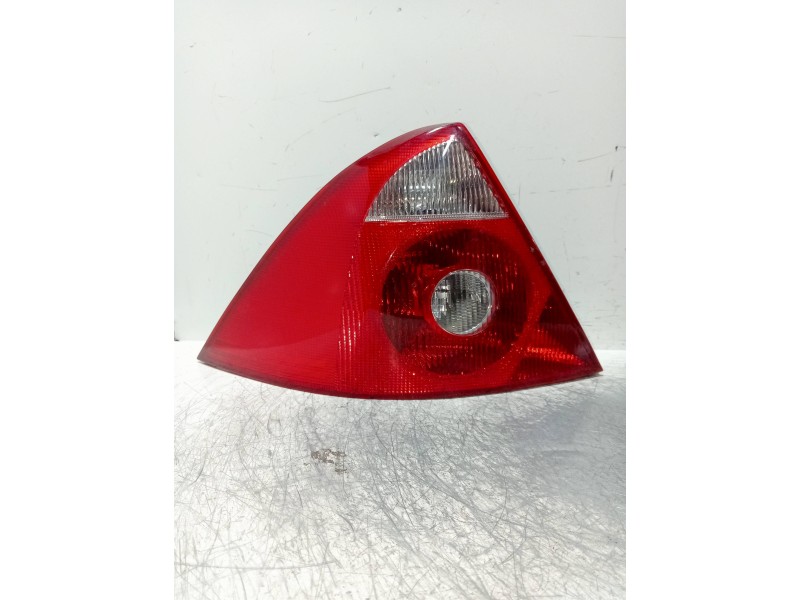 Recambio de piloto trasero izquierdo para ford mondeo berlina (ge) ambiente (06.2003) (d) referencia OEM IAM    Recambio de piloto trasero izquierdo para ford mondeo berlina (ge) ambiente (06.2003) (d) referencia OEM IAM