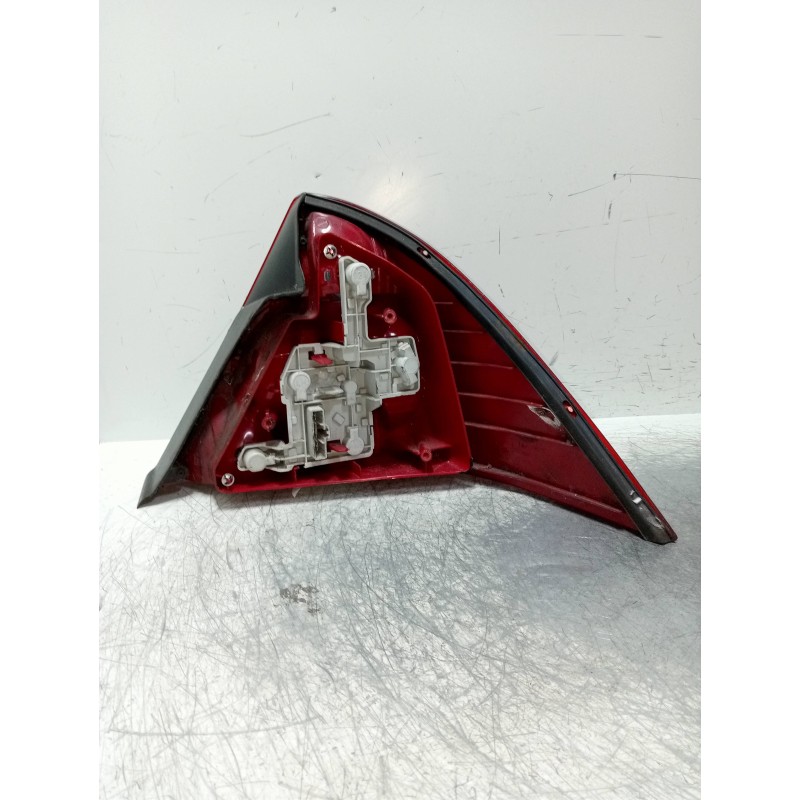 Recambio de piloto trasero izquierdo para ford mondeo berlina (ge) ambiente (06.2003) (d) referencia OEM IAM   