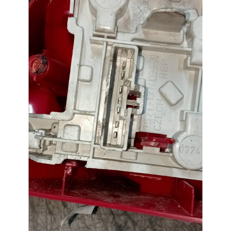 Recambio de piloto trasero izquierdo para ford mondeo berlina (ge) ambiente (06.2003) (d) referencia OEM IAM   