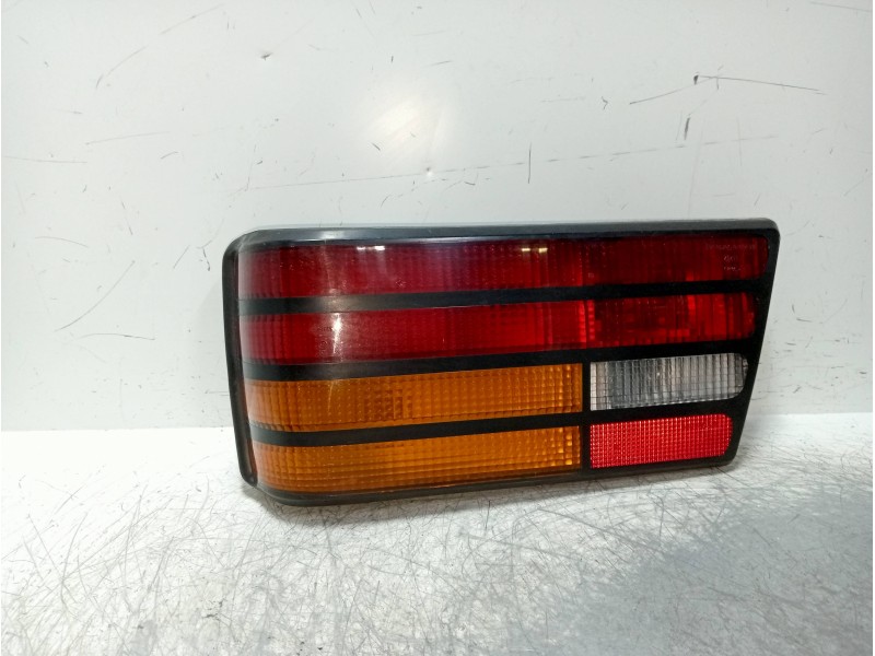 Recambio de piloto trasero derecho para ford orion referencia OEM IAM   