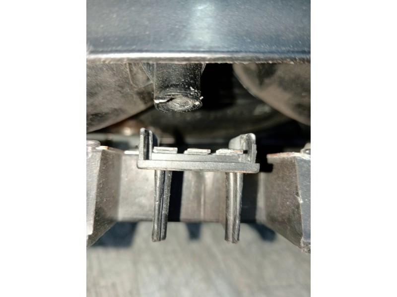 Recambio de piloto trasero izquierdo para ford orion 1.6 d referencia OEM IAM   