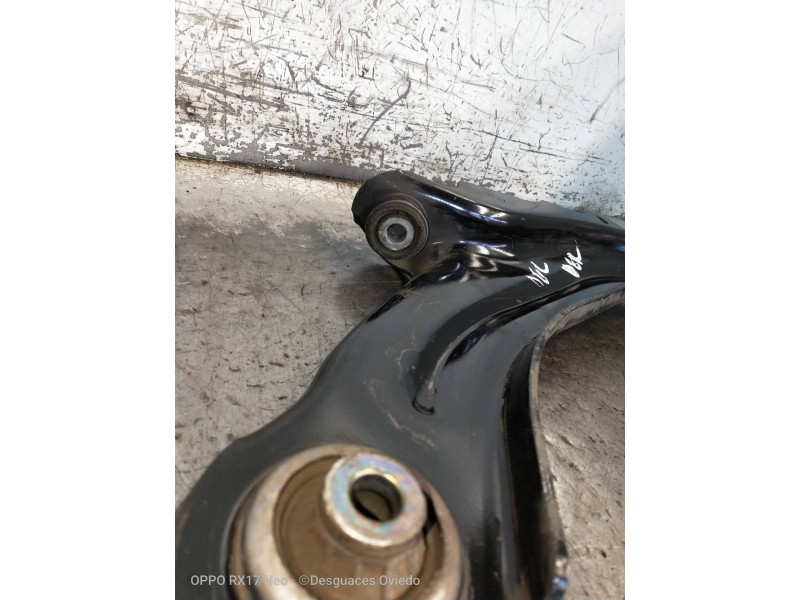 Recambio de brazo suspension inferior delantero derecho para renault captur helly hansen referencia OEM IAM   