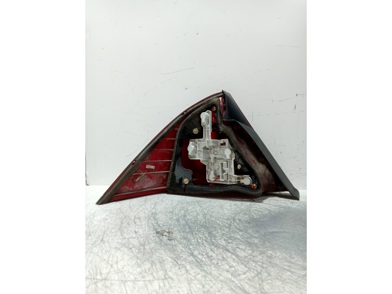 Recambio de piloto trasero derecho para ford mondeo berlina (ge) futura (d) referencia OEM IAM   