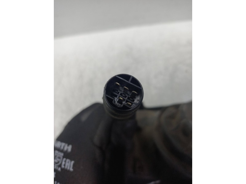 Recambio de faro derecho para hyundai lantra (j1) 1.5 gls referencia OEM IAM    Recambio de faro derecho para hyundai lantra (j1) 1.5 gls referencia OEM IAM