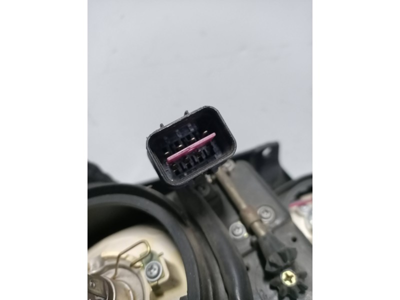 Recambio de faro izquierdo para hyundai coupe (gk) 2.0 fx full referencia OEM IAM   