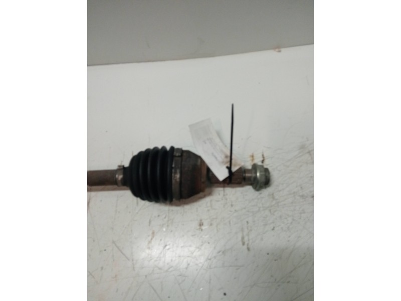 Recambio de transmision delantera derecha para ford fiesta (cb1) ambiente referencia OEM IAM 8V513B436AAD  