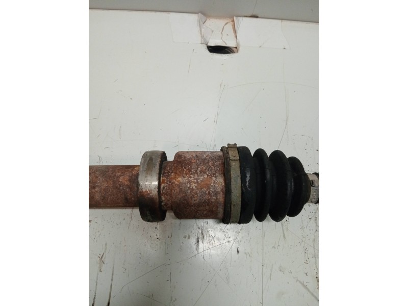 Recambio de transmision delantera derecha para ford fiesta (cb1) ambiente referencia OEM IAM 8V513B436AAD  