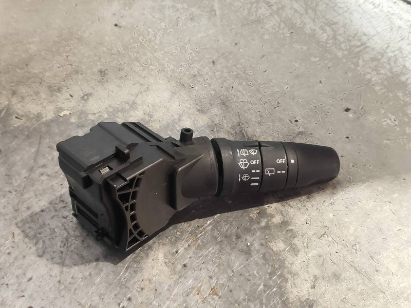 Recambio de mando limpia para nissan terrano/terrano.ii (r20) 2.7 turbodiesel referencia OEM IAM 25260AV775  