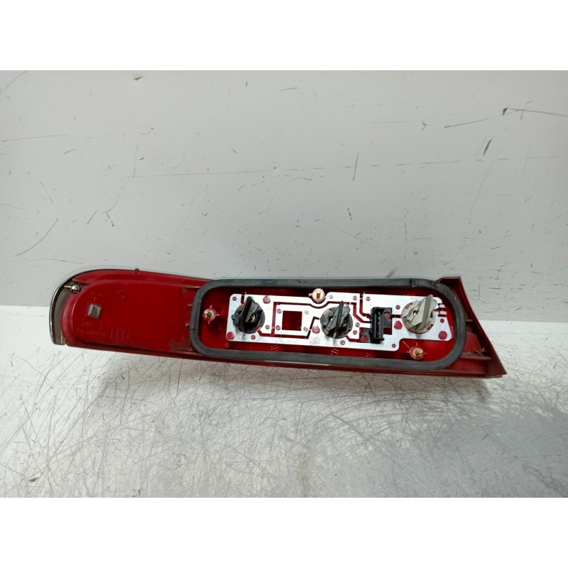 Recambio de piloto trasero derecho para ford scorpio berl./turnier 24v ghia berlina referencia OEM IAM   