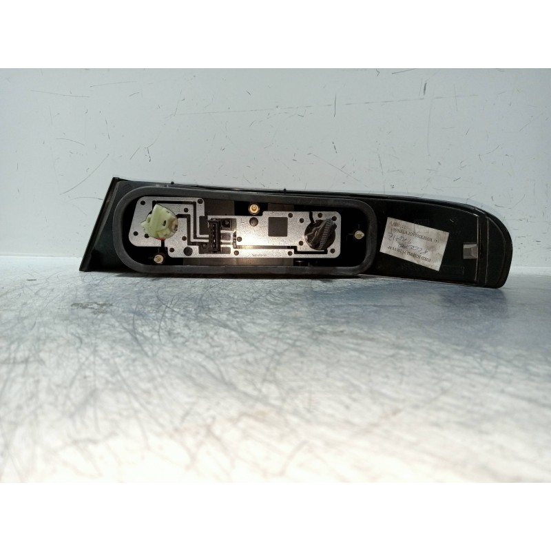 Recambio de piloto trasero izquierdo para ford scorpio berl./turnier 2.0 16v cat referencia OEM IAM   