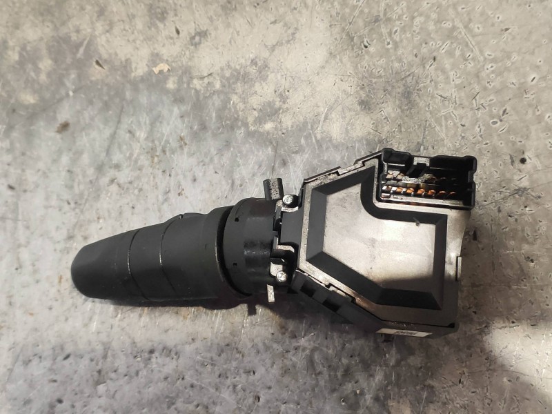 Recambio de mando limpia para nissan terrano/terrano.ii (r20) 2.7 turbodiesel referencia OEM IAM 25260AV775  