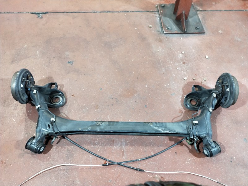 Recambio de puente trasero para seat ibiza (6l1) signo referencia OEM IAM   