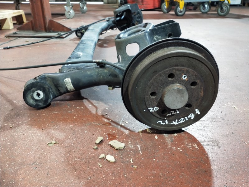 Recambio de puente trasero para seat ibiza (6l1) signo referencia OEM IAM   