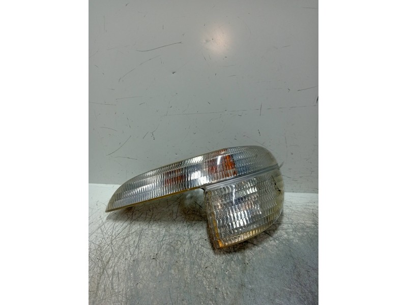 Recambio de piloto delantero izquierdo para ford explorer referencia OEM IAM    Recambio de piloto delantero izquierdo para ford explorer referencia OEM IAM