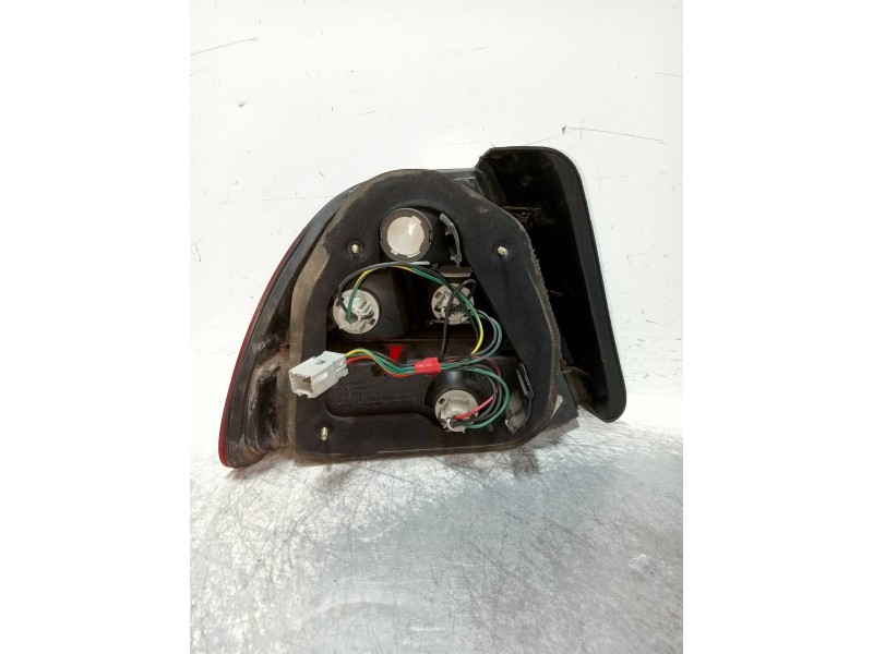 Recambio de piloto trasero derecho para honda civic berlina .5 (ma/mb) 1.5 cat referencia OEM IAM   