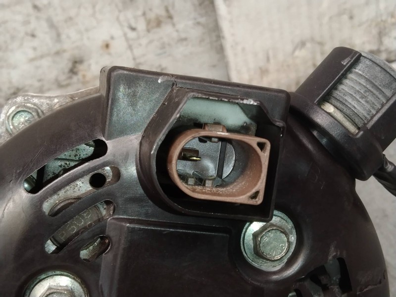 Recambio de alternador para ford focus lim. (cb8) edition referencia OEM IAM CV6T10300GA MS1042113330 