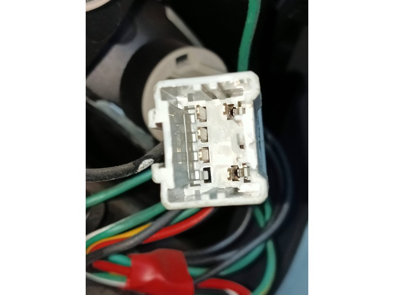 Recambio de piloto trasero derecho para honda civic berlina .5 (ma/mb) 1.6 cat referencia OEM IAM   