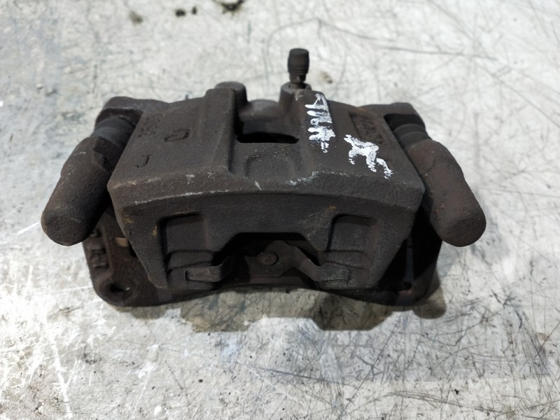 Recambio de pinza freno trasera derecha para jeep compass sport referencia OEM IAM   