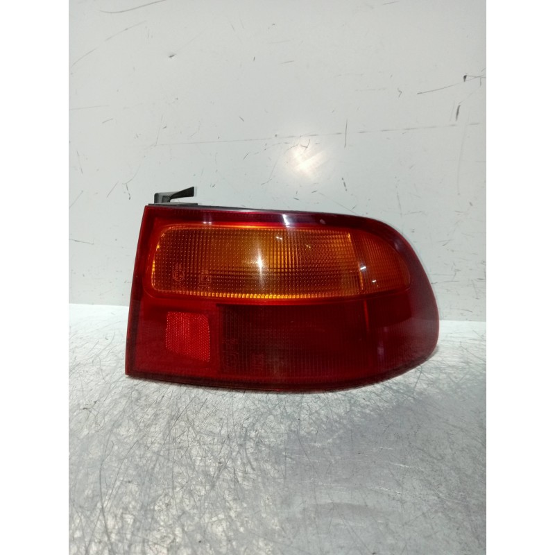 Recambio de piloto trasero derecho para honda civic berlina (eg/eh) 1.5 lsi 3 berlina (eg4) referencia OEM IAM   