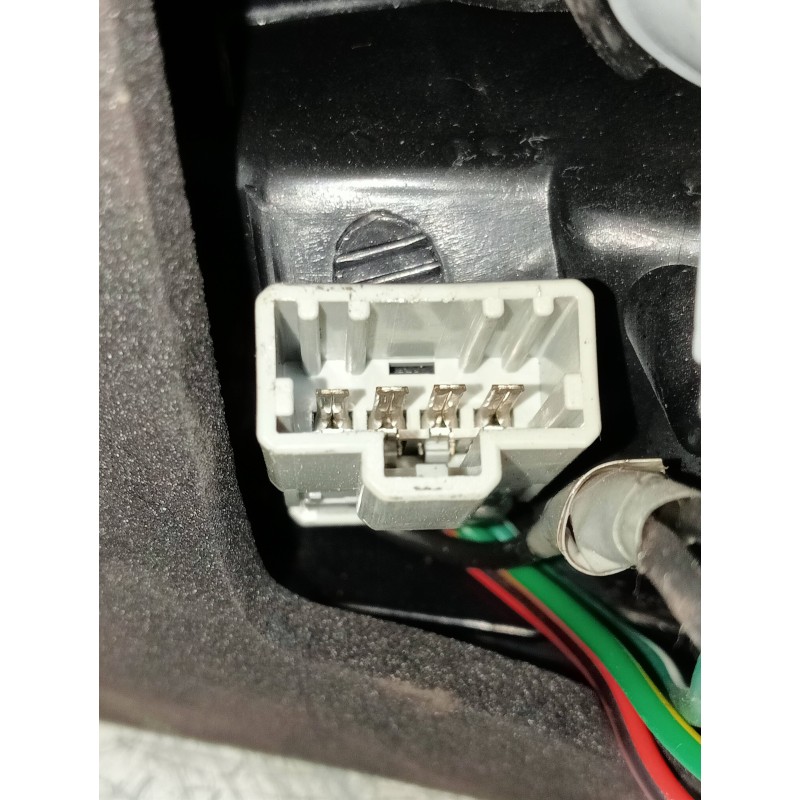 Recambio de piloto trasero izquierdo para honda civic berlina (eg/eh) 1.5 lsi 3 berlina (eg4) referencia OEM IAM   