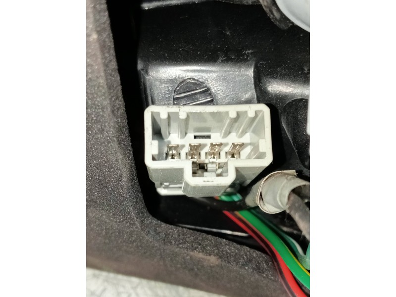 Recambio de piloto trasero izquierdo para honda civic berlina (eg/eh) 1.5 lsi 3 berlina (eg4) referencia OEM IAM   