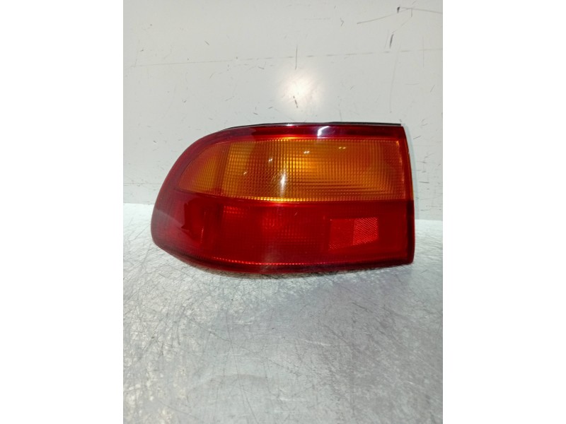 Recambio de piloto trasero izquierdo para honda civic berlina (eg/eh) referencia OEM IAM   