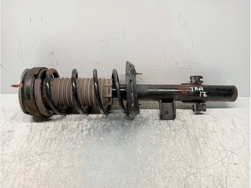 Recambio de amortiguador trasero izquierdo para land rover evoque dynamic referencia OEM IAM BJ3218K004AE  