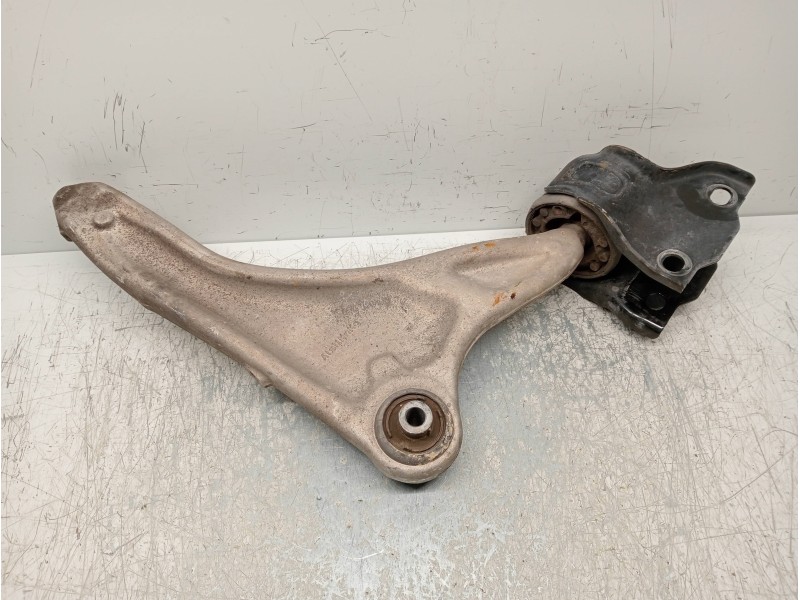 Recambio de brazo suspension inferior delantero izquierdo para land rover evoque dynamic referencia OEM IAM BJ323A053  