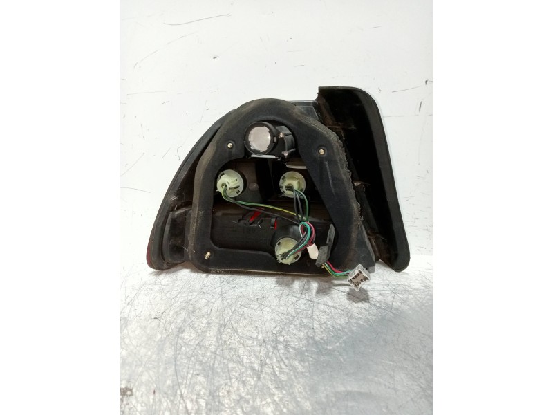 Recambio de piloto trasero derecho para honda civic berlina .5 (ma/mb) 1.5 ls (mb3) referencia OEM IAM   