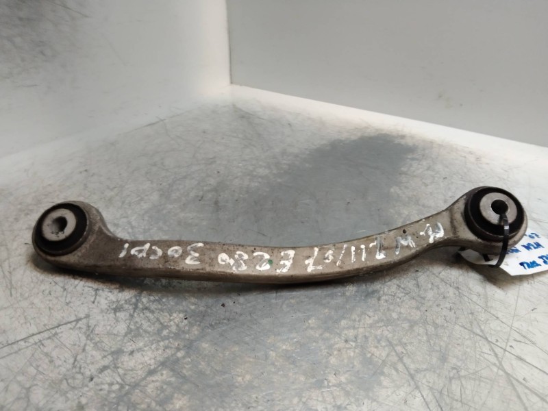 Recambio de brazo suspension superior trasero izquierdo para mercedes clase e (w211) berlina 3.0 cdi cat referencia OEM IAM   