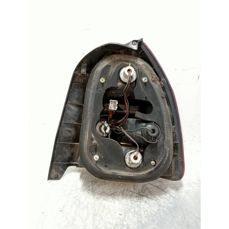 Recambio de piloto trasero izquierdo para honda civic berlina 3/4 (ej/ek) 1.5 ls vtec 3 berlina (ek3) referencia OEM IAM   