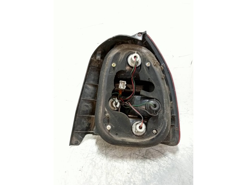 Recambio de piloto trasero izquierdo para honda civic berlina 3/4 (ej/ek) 1.5 ls vtec 3 berlina (ek3) referencia OEM IAM   