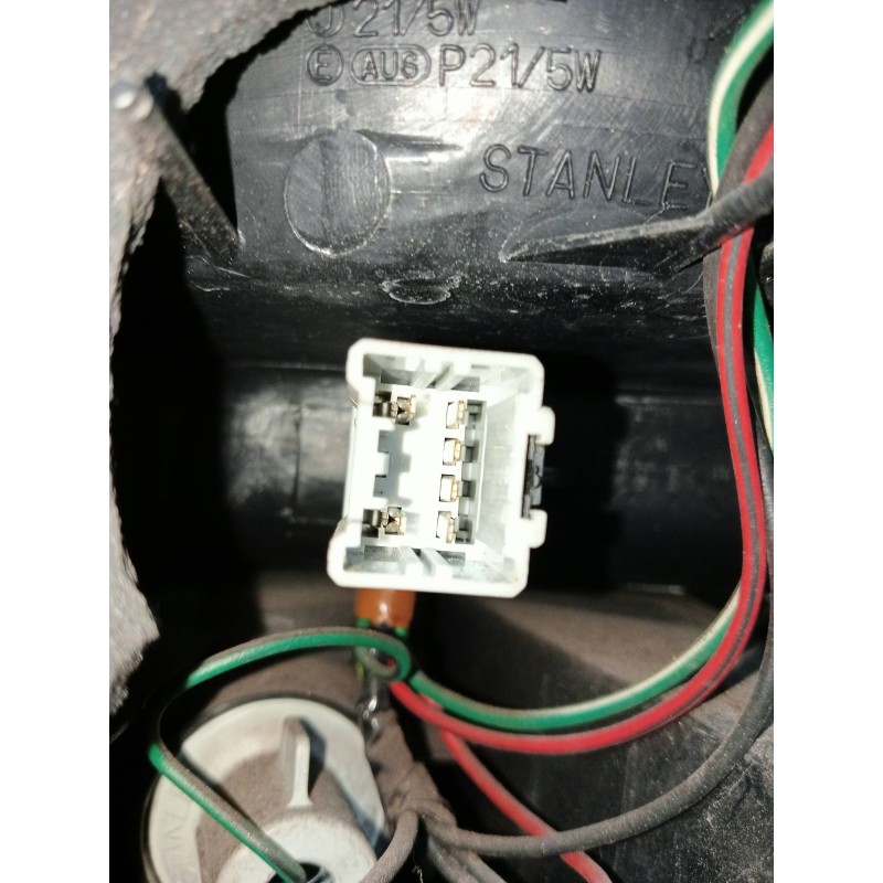 Recambio de piloto trasero izquierdo para honda civic berlina 3/4 (ej/ek) 1.5 ls vtec 3 berlina (ek3) referencia OEM IAM   