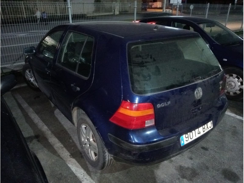 volkswagen golf iv berlina (1j1) del año 2002