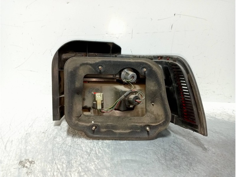Recambio de piloto trasero izquierdo para honda concerto (hw) 1.5 cat referencia OEM IAM   