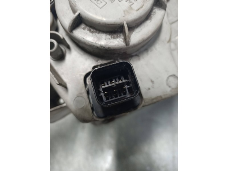 Recambio de faro izquierdo para hyundai coupe (rd) 2.0 16v cat referencia OEM IAM   LUPA