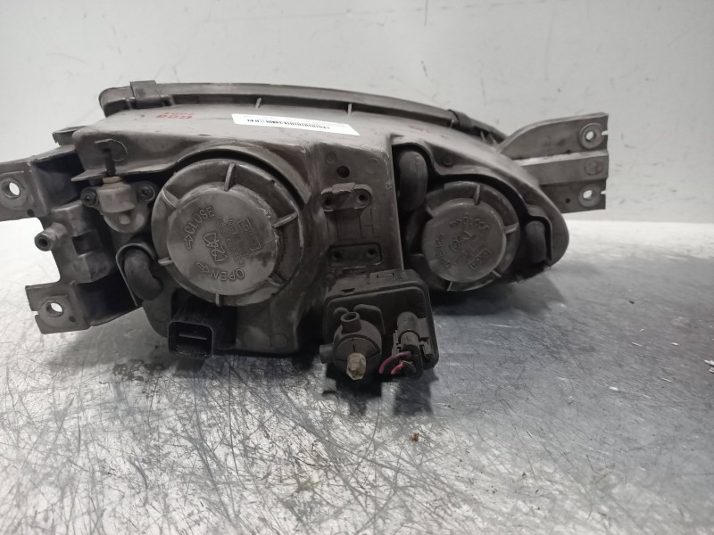 Recambio de faro izquierdo para hyundai coupe (rd) 2.0 fx referencia OEM IAM   LUPA