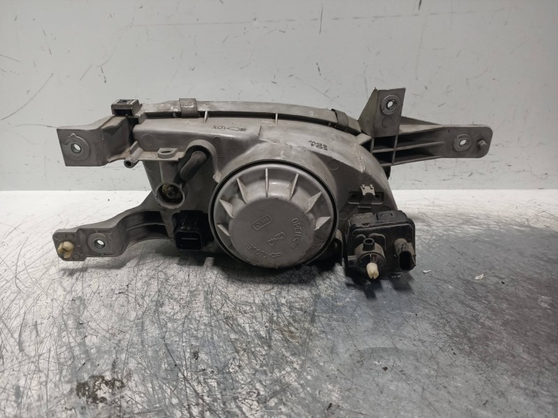 Recambio de faro izquierdo para hyundai accent (x3) 1.3 gls referencia OEM IAM    Recambio de faro izquierdo para hyundai accent (x3) 1.3 gls referencia OEM IAM