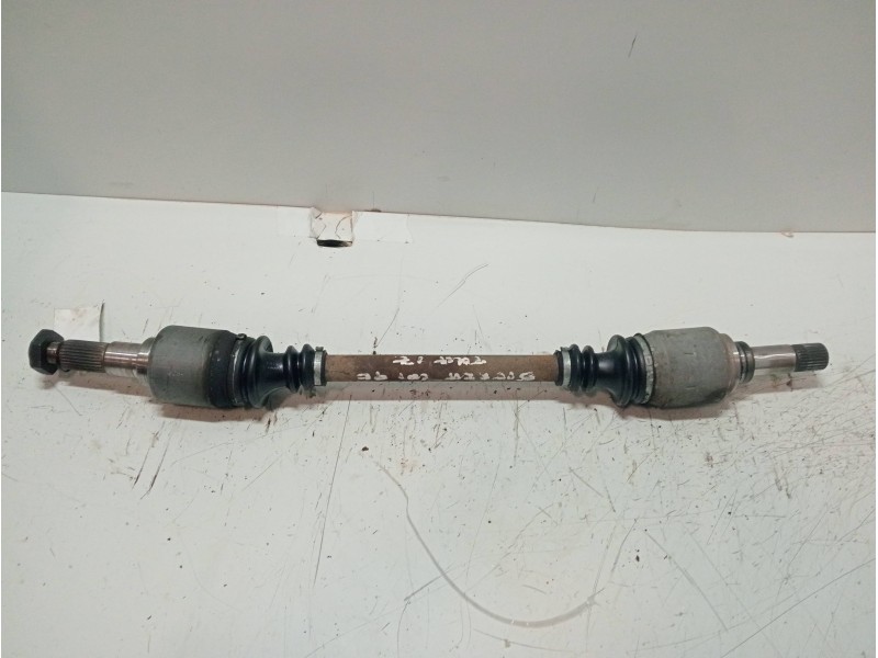 Recambio de transmision trasera izquierda para ford sierra turnier 2.0 cat referencia OEM IAM   