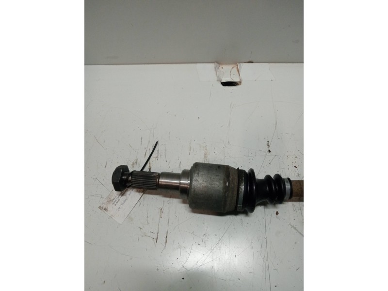 Recambio de transmision trasera derecha para ford sierra turnier 2.0 cat referencia OEM IAM   