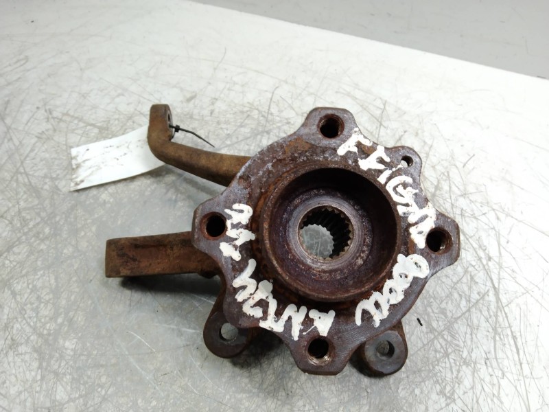 Recambio de mangueta delantera izquierda para ford fiesta berl./express 1.0 referencia OEM IAM   