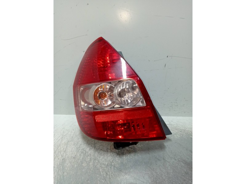 Recambio de piloto trasero izquierdo para honda jazz (gd1/5) 1.4 ls referencia OEM IAM   